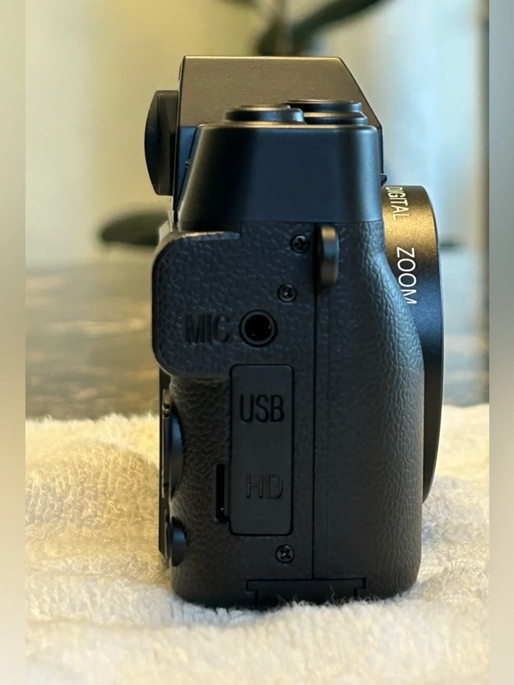 Vivitar 4K WiFi Digital Camera 📸✨ | 20MP | Includes Macro + Wide Angle Lens